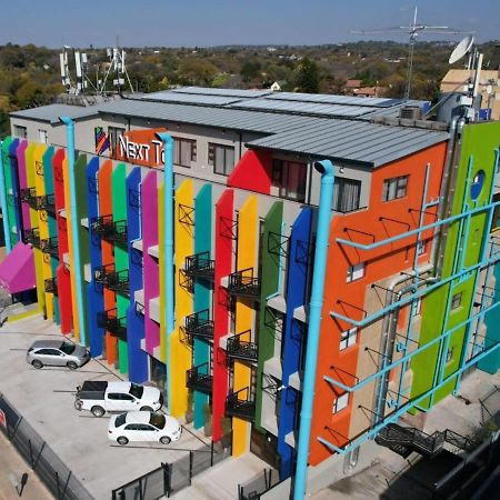 Next To Apartment Hotel Pretoria-Noord Exterior foto